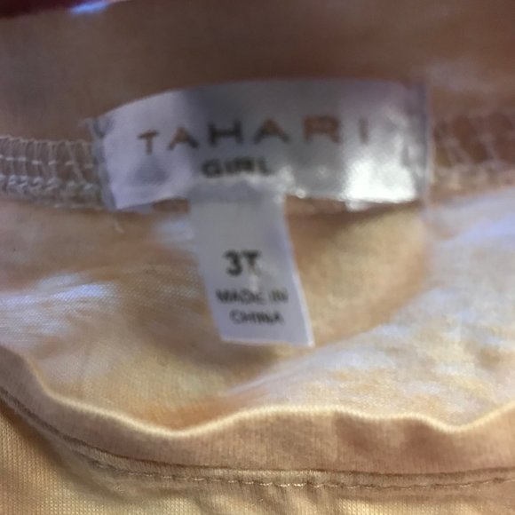 New CHRISTMAS TAHARI long sleeved girls cotton tee Size 3T - Picture 4 of 4